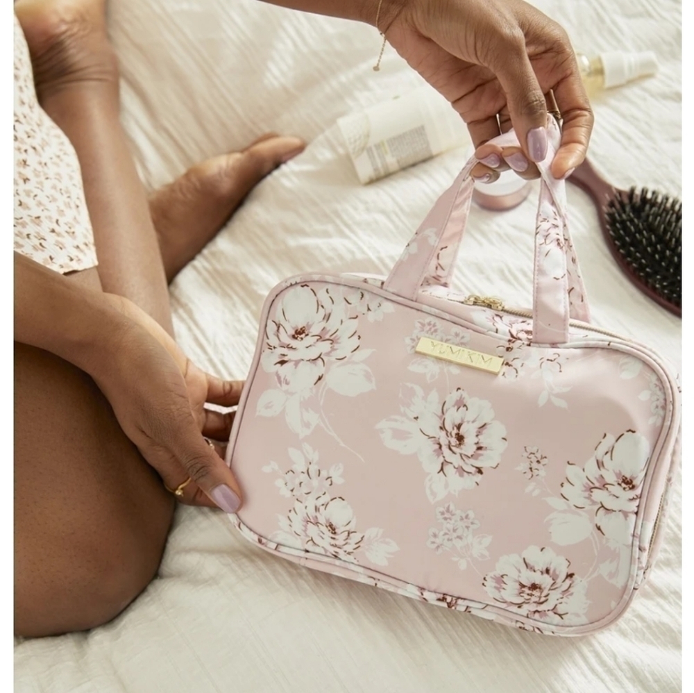Yumi Kim Wanderlust Makeup Train Travel Case - Picture 5 of 5